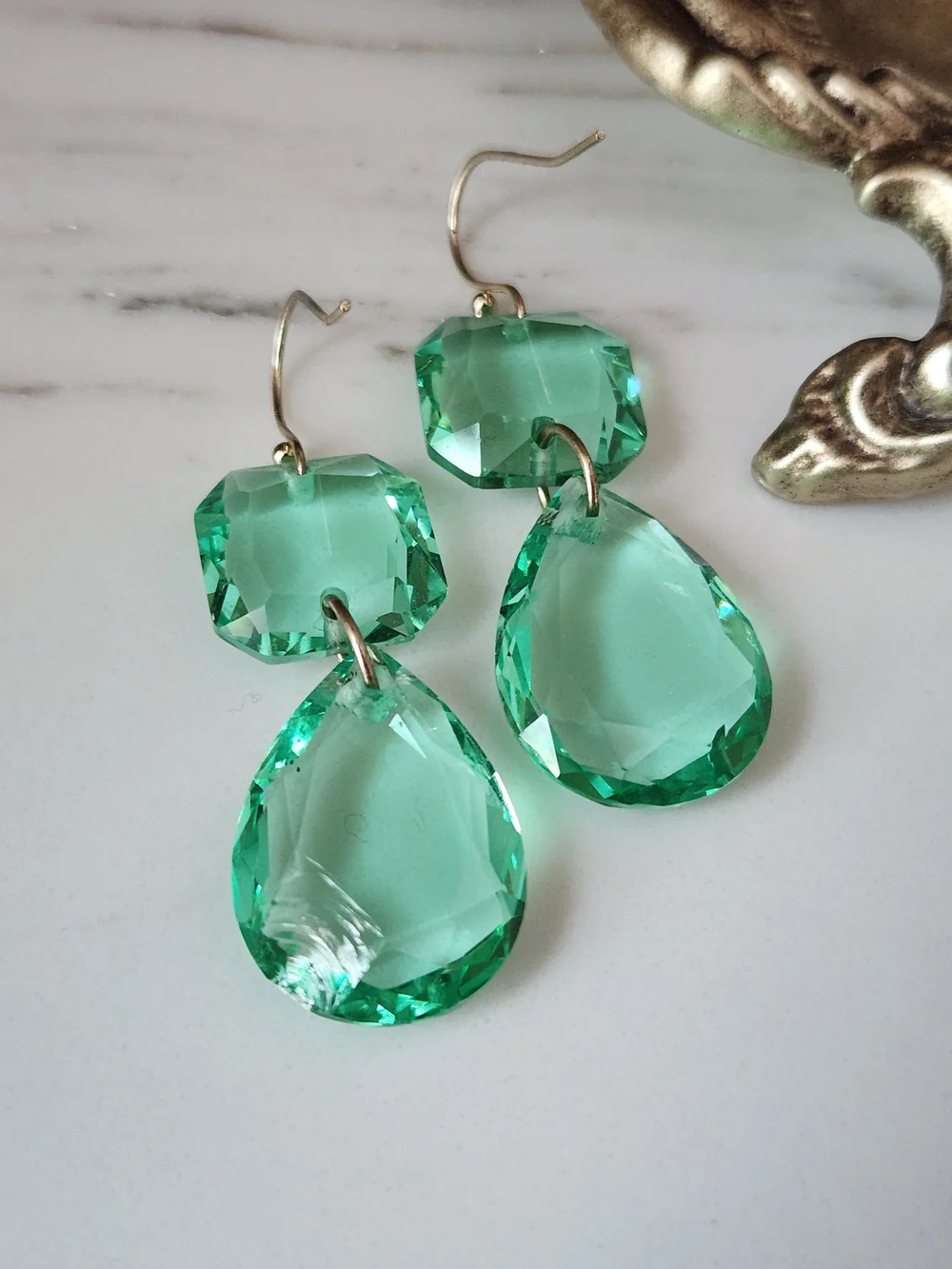 Green Faceted Teardrop Dangle Earrings - Unbranded